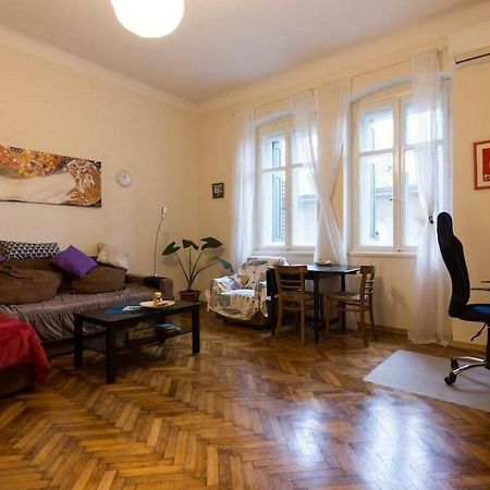 Central, Fully Equipped 2 Bedroom Flat Rijeka Buitenkant foto